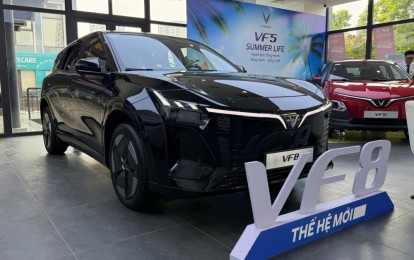 VinFast VF 8 thế hệ mới bản thương mại đã về đại lý, sẵn sàng giao khách ngay tháng 8